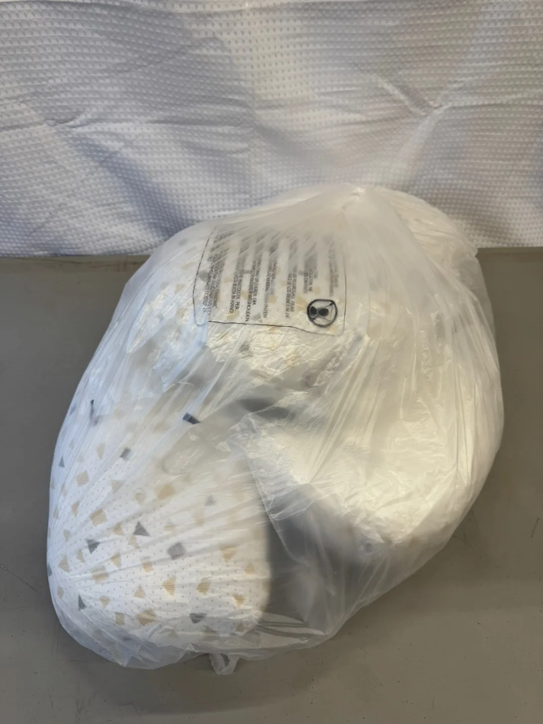 Side Sleeping Soft Pregnancy Body Pillow image indicator(4)