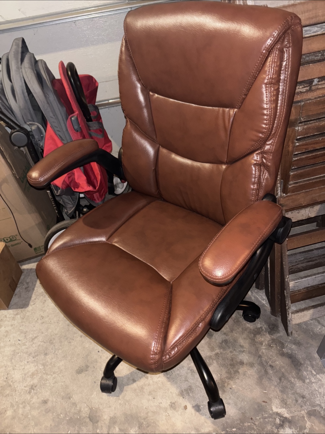1 leather desk chair
