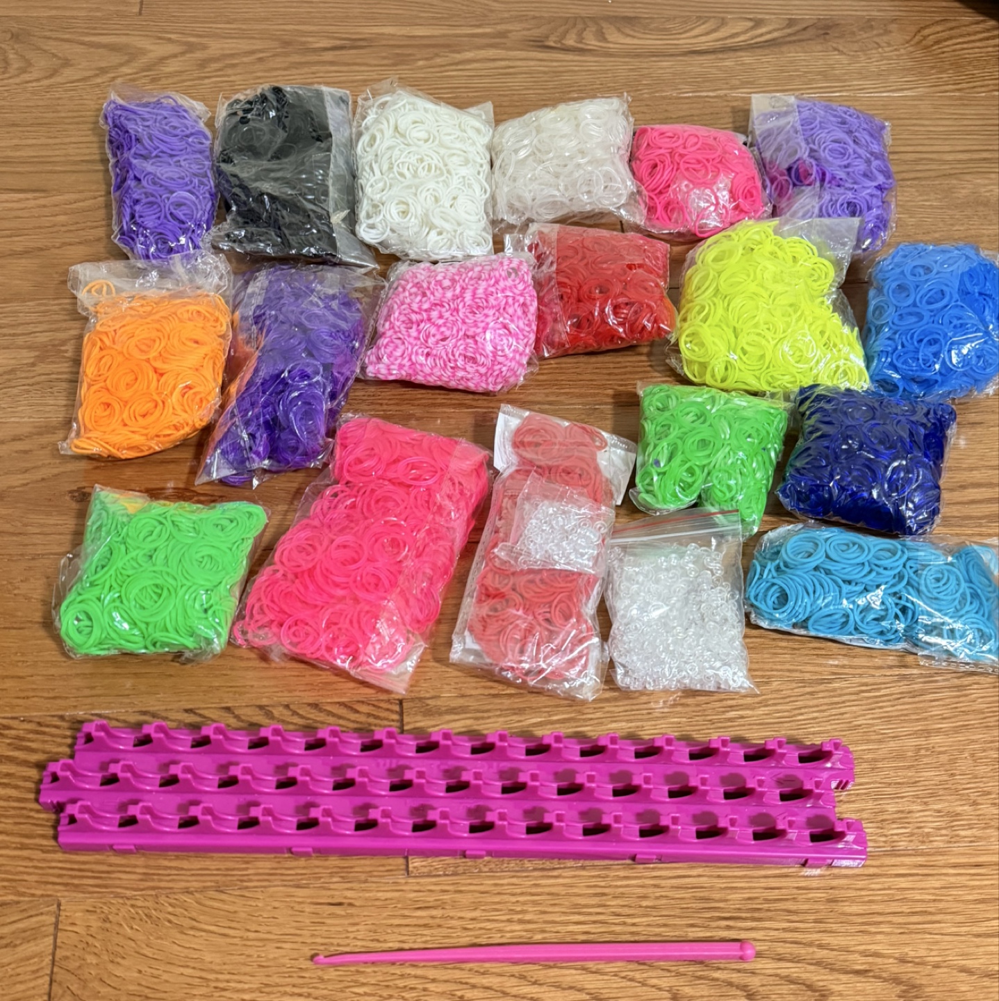 Bracelet Maker, Rainbow loom Kit with Bands, - photo 2