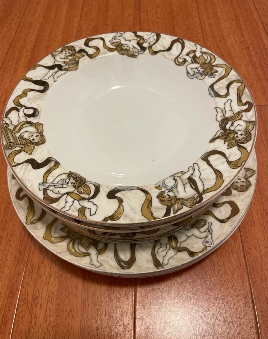 Elegant Dishes & Cutlery Set n organizer #freecycle image indicator(2)