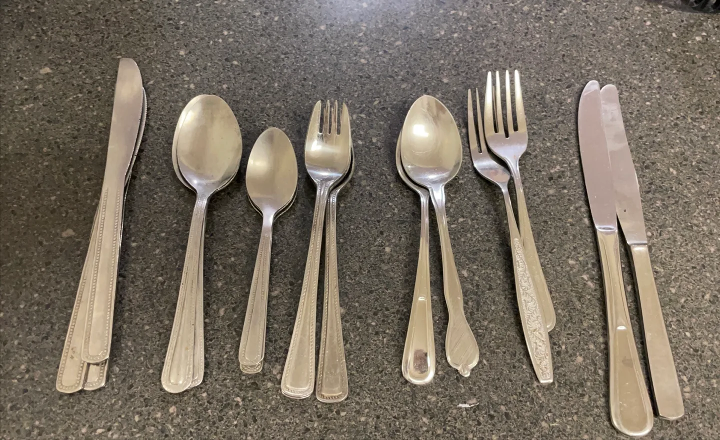 Elegant Dishes & Cutlery Set n organizer #freecycle image indicator(3)