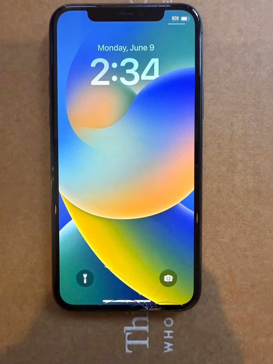 Apple iPhone 11 Pro 64GB unlocked . Cracked screen thumbnail