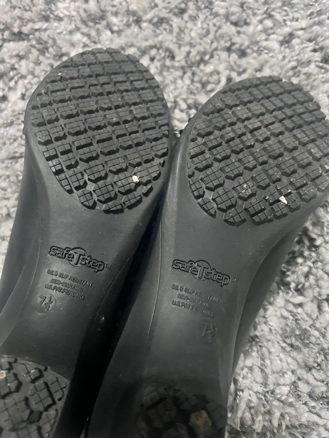 SafeTstep Black Pumps / Oppen to offers image indicator(3)