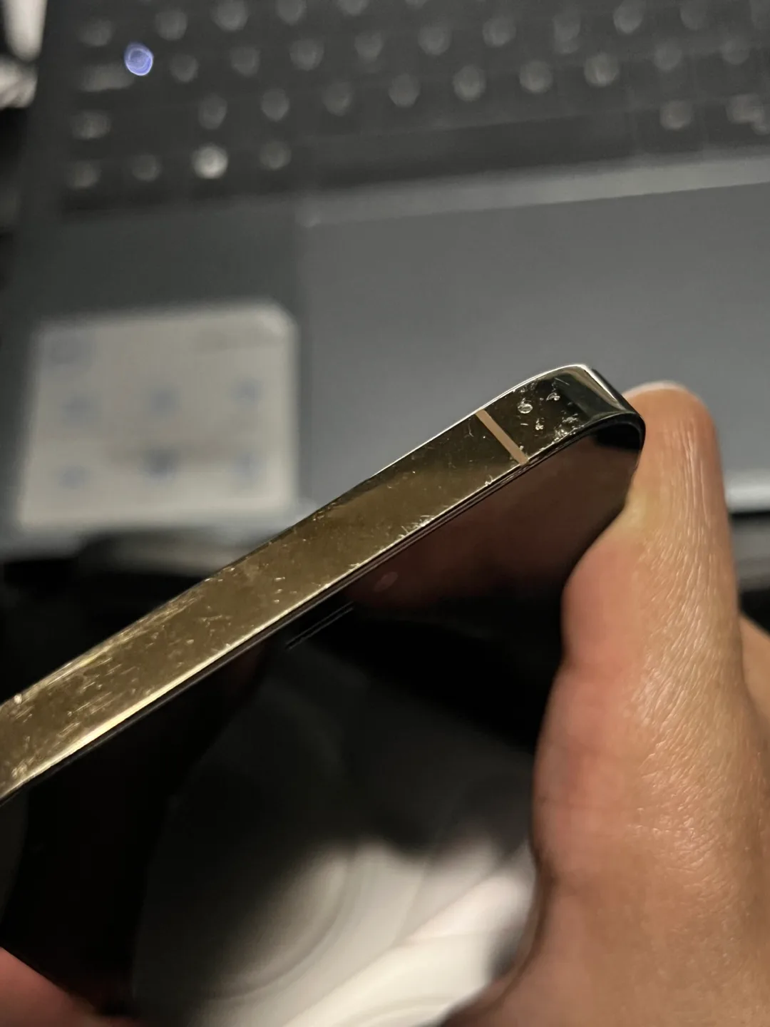 Apple iPhone 12 Pro Max - Gold - 128GB - Unlocked image indicator(7)