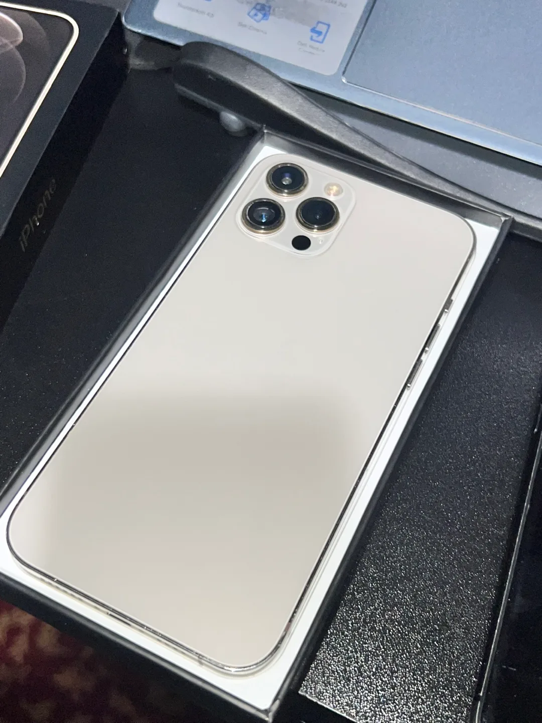 Apple iPhone 12 Pro Max - Gold - 128GB - Unlocked image indicator(9)