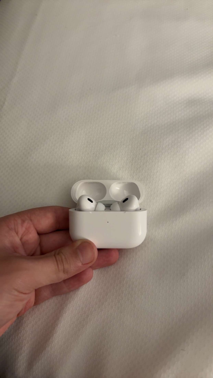Apple AirPods Pro 2 - photo 5