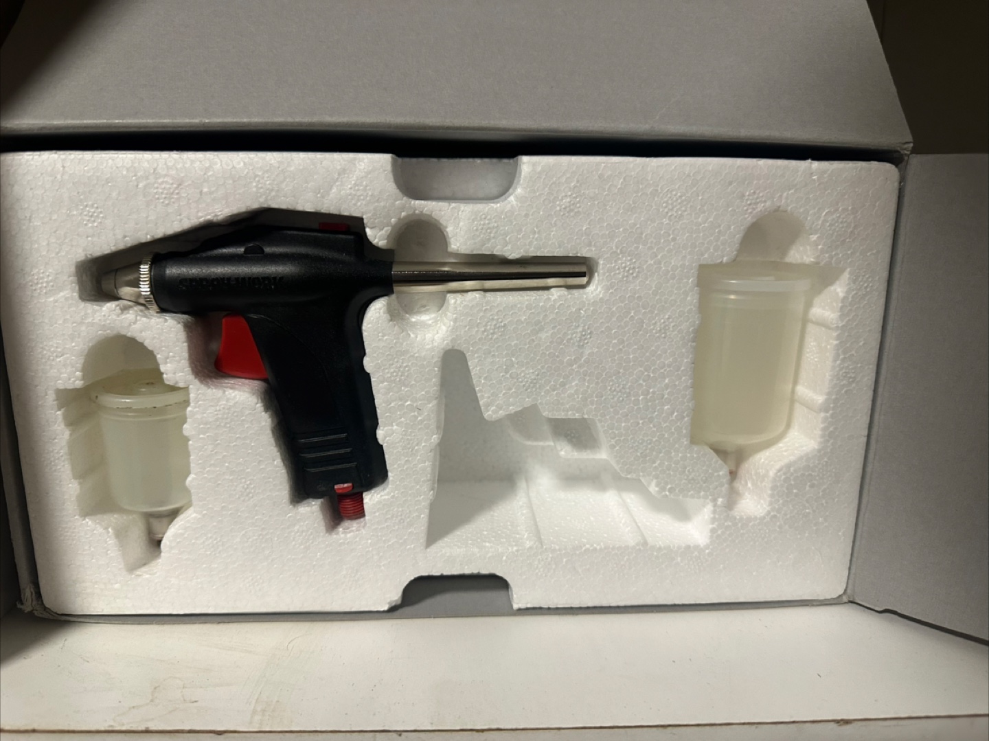 Tamiya Spray-Work Basic Air Compressor W/ Airbrush - photo 4