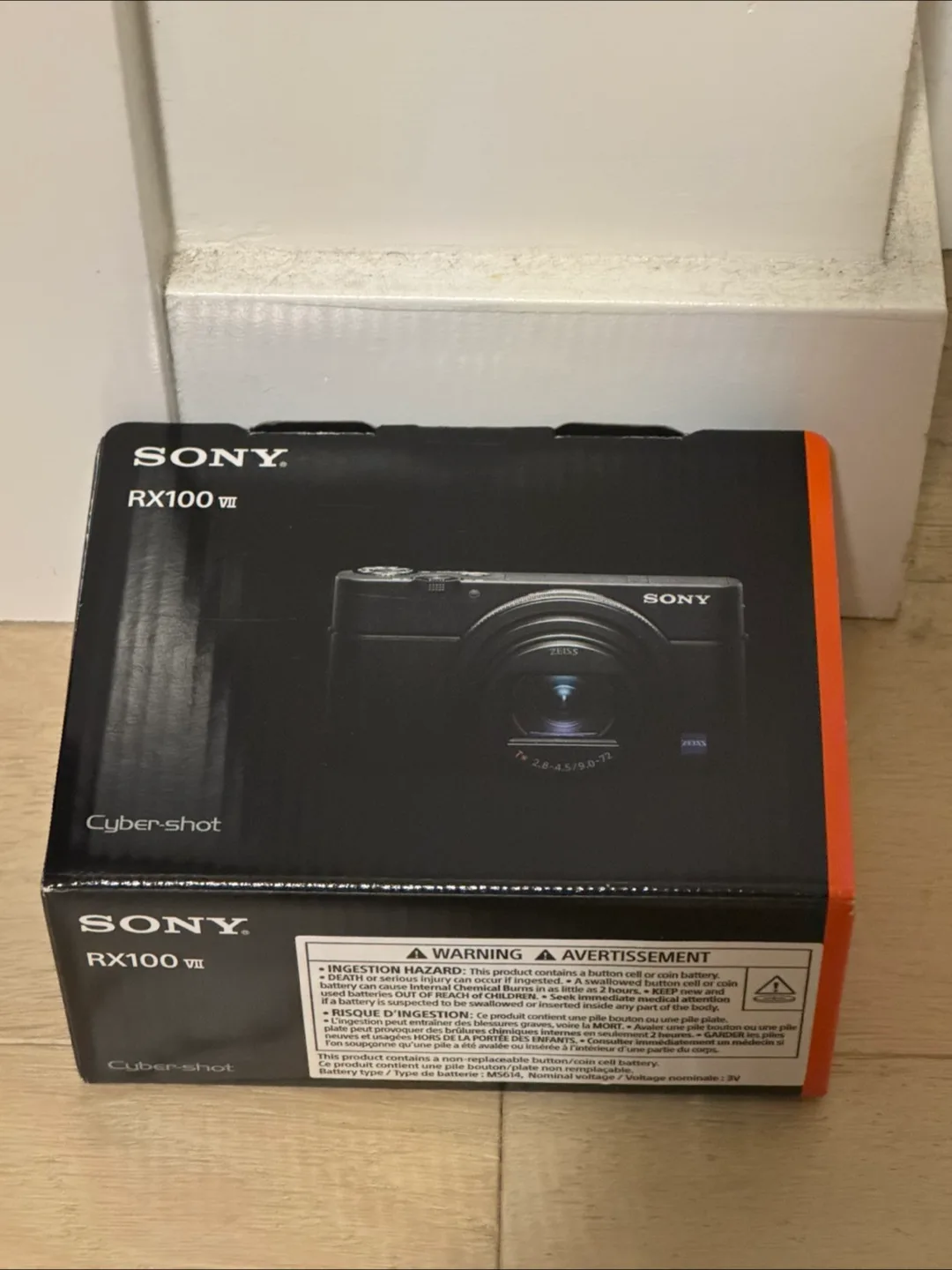 Sony Cybershot RX100 VII digital camera black- NEW thumbnail