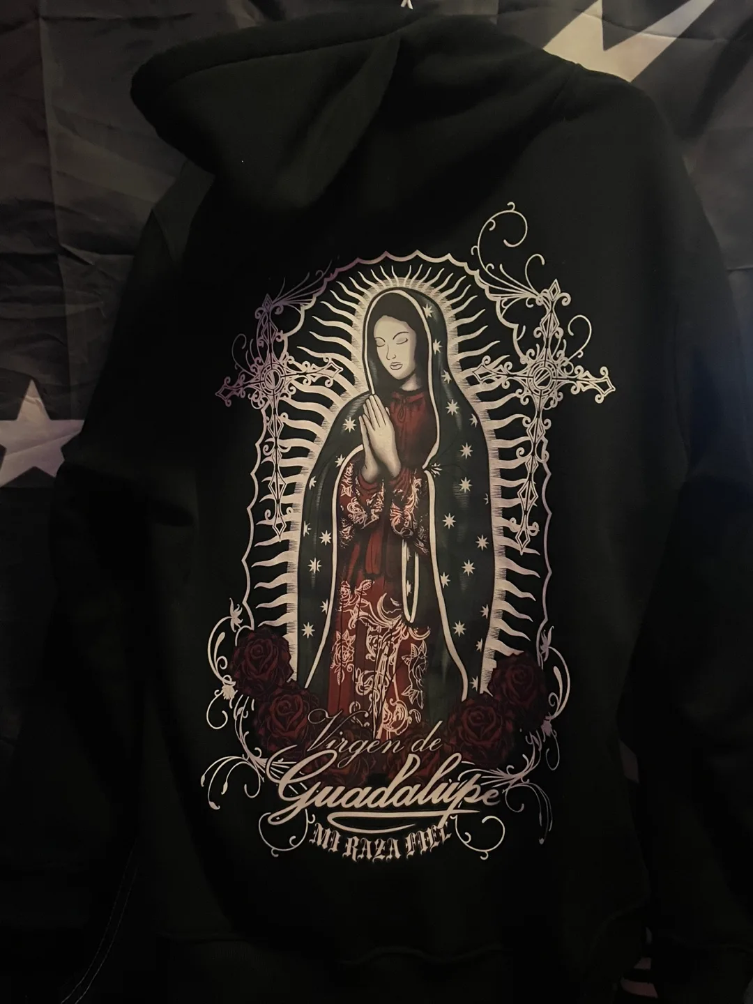Brand new large victorious hoody 35$ thumbnail