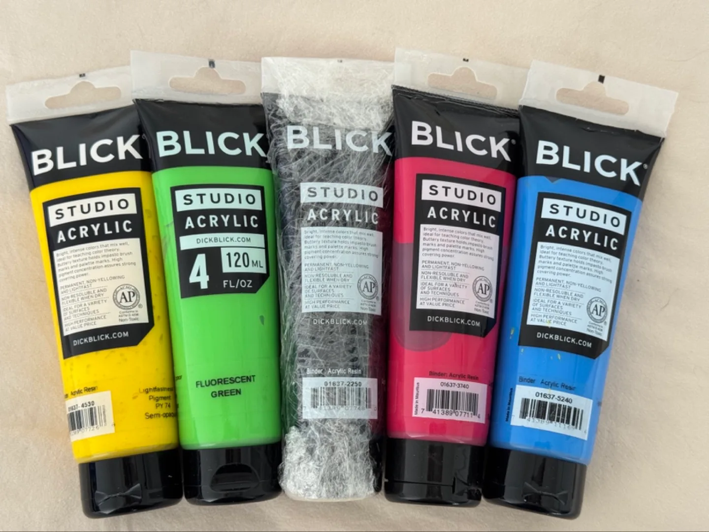 Blick Studio Acrylic Paint Set thumbnail