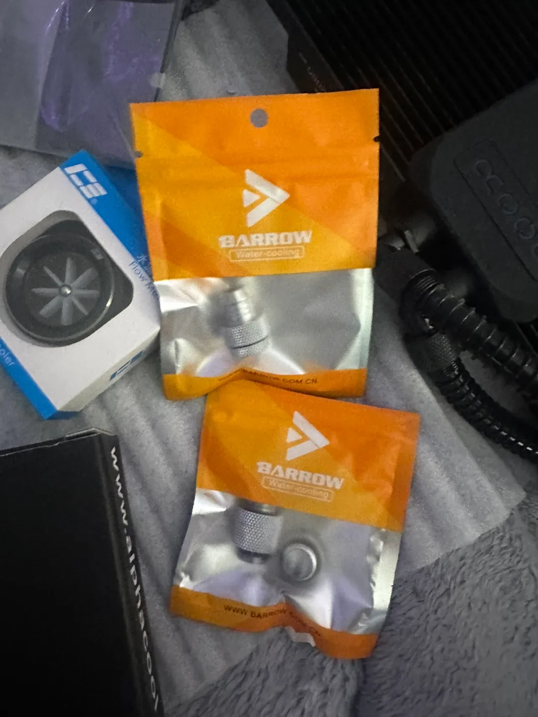 Alphacool Eiswolf Water Cooling System image indicator(6)