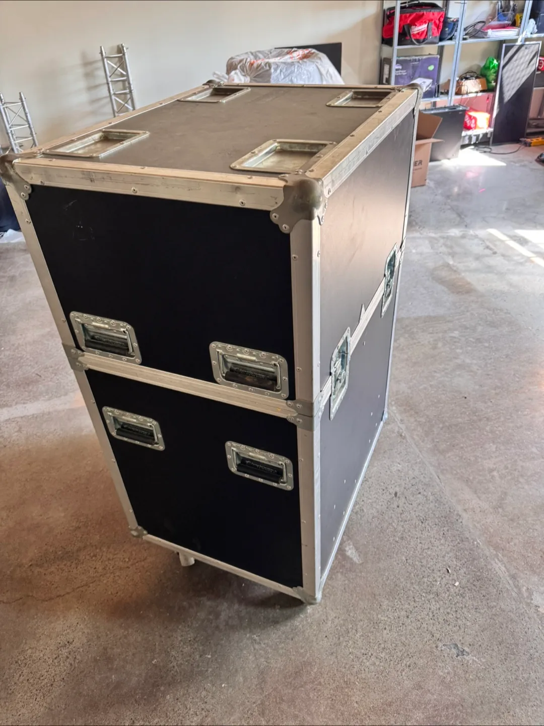 Road Case thumbnail