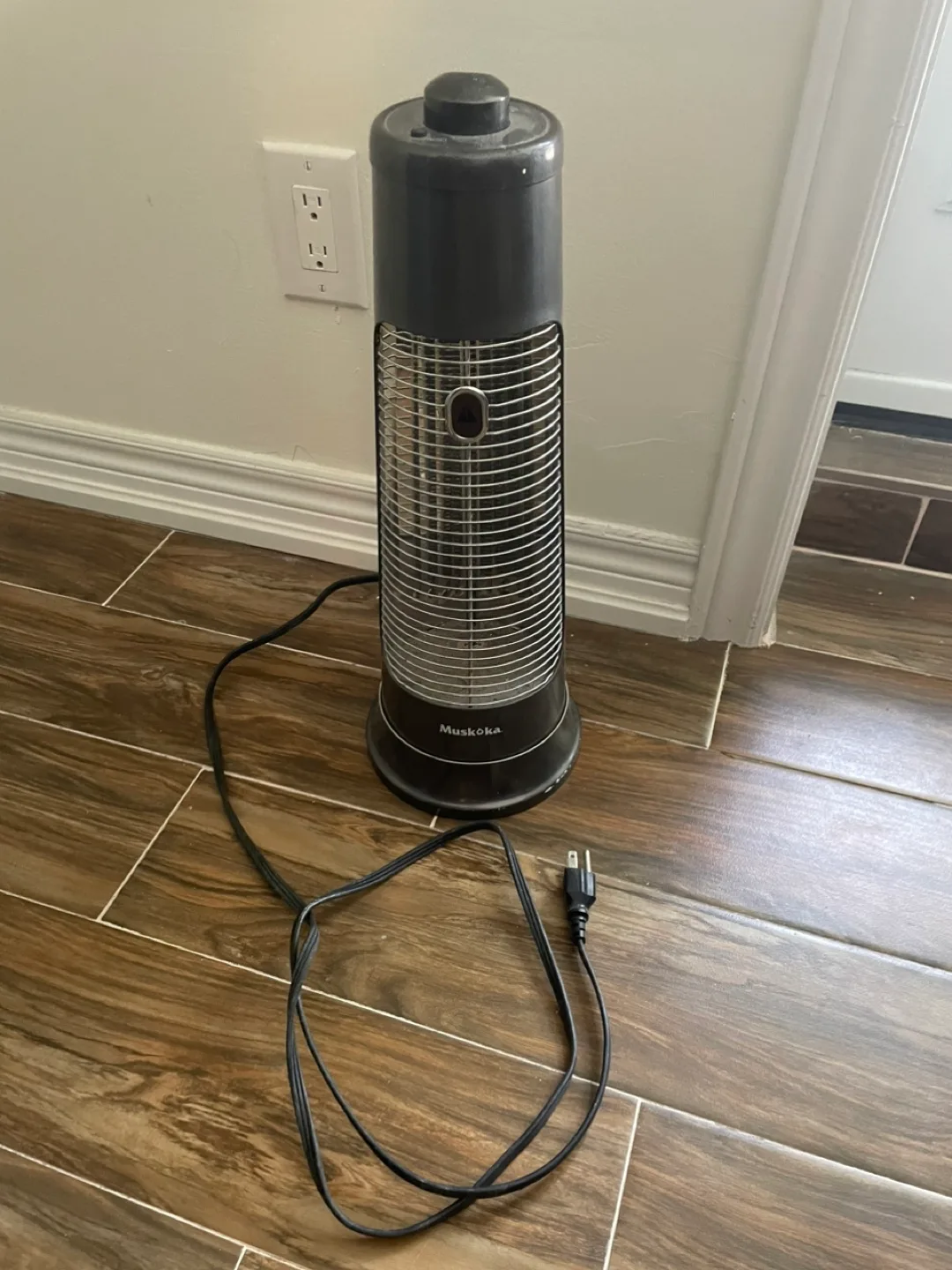 Portable Space Heater with Safety Features thumbnail