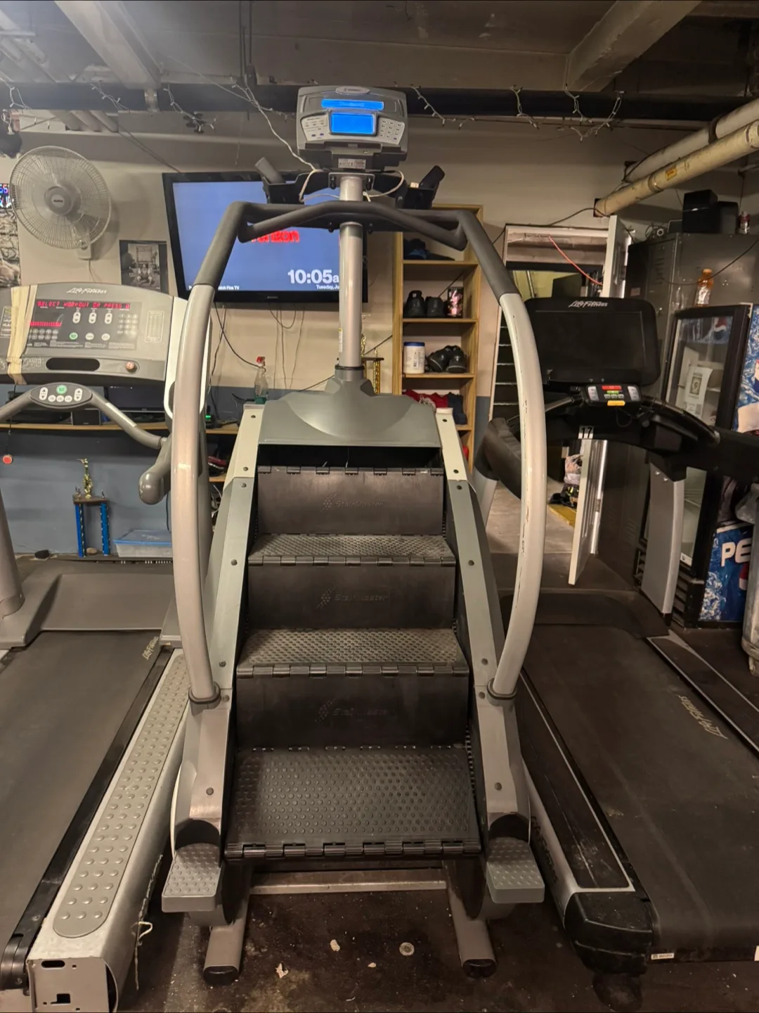 StairMaster StepMill thumbnail