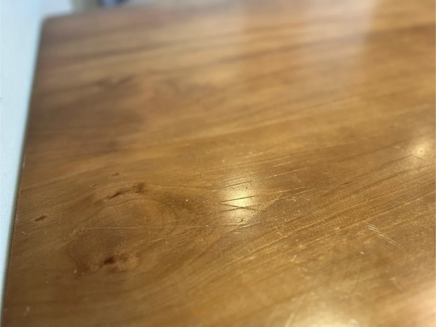 90% newWood Dining Table🌈🌈 image indicator(3)
