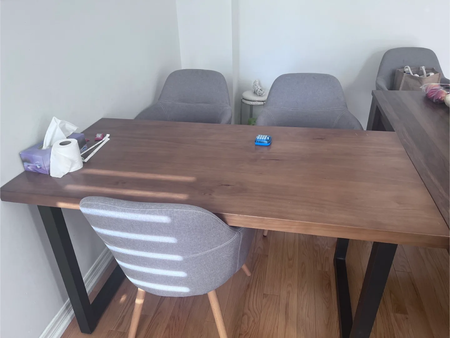 90% newWood Dining Table🌈🌈 image indicator(6)