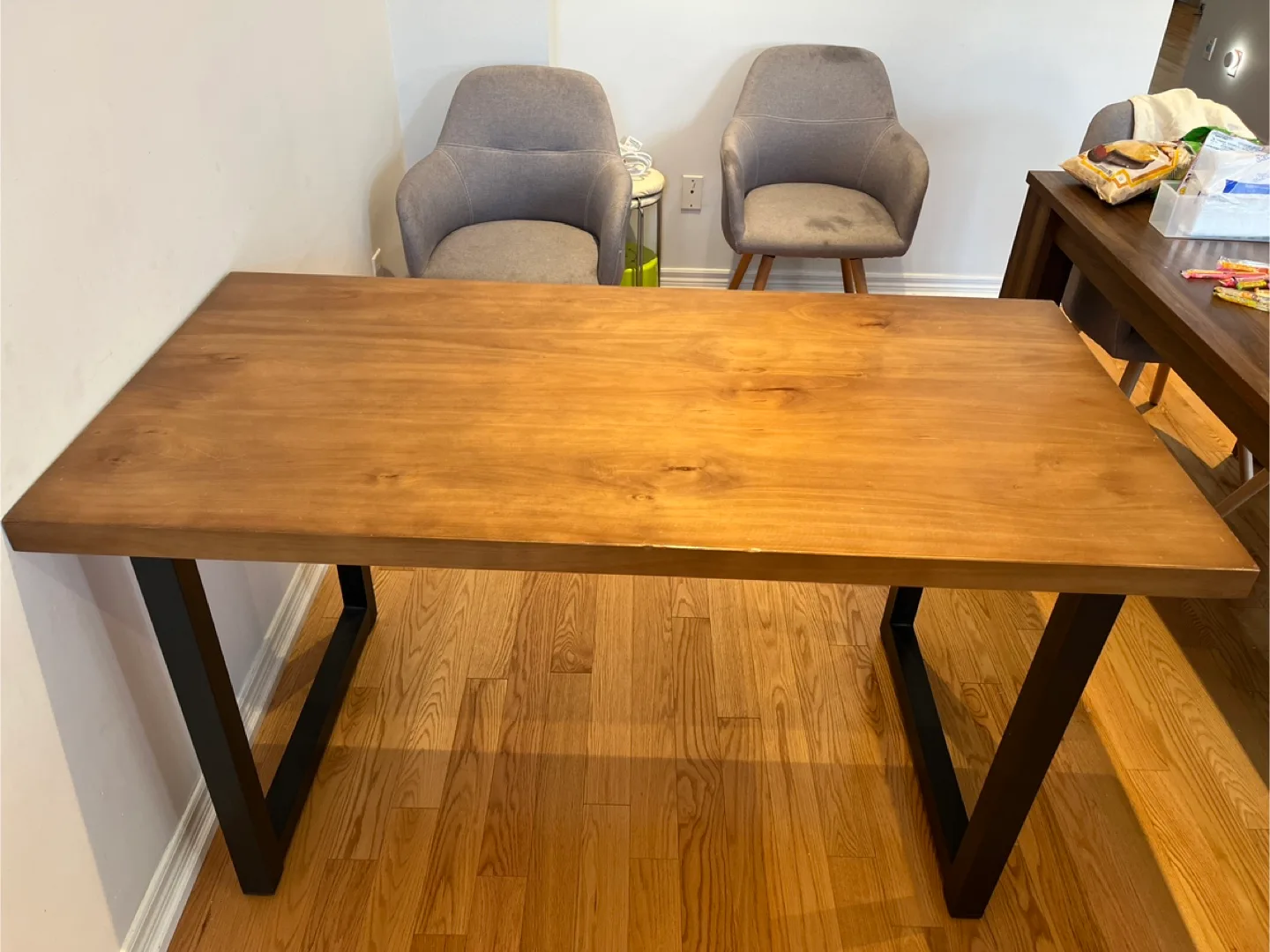 90% newWood Dining Table🌈🌈 image indicator(2)