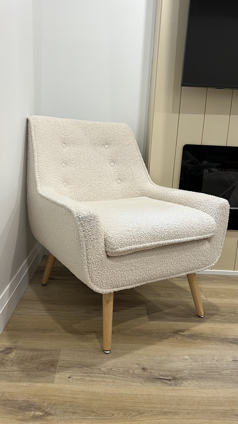 Cozy Armchair - photo 2