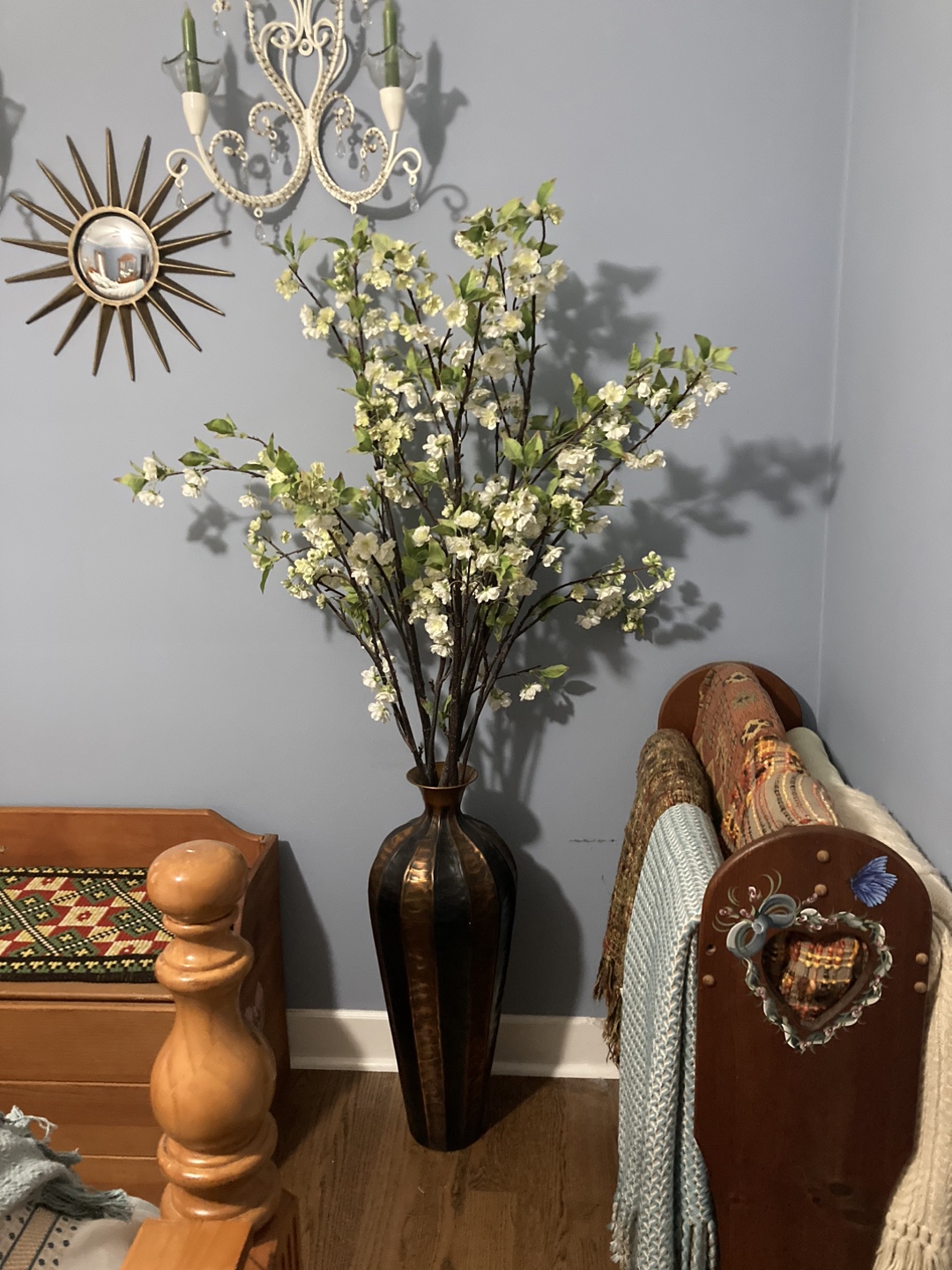 Beautiful tall vase with flowers - photo 3