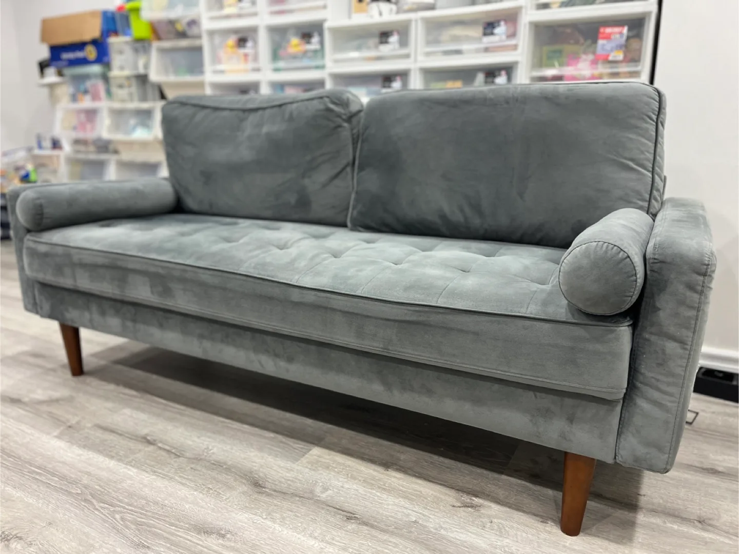 90% new🌈🌸Grey Velvet Couch image indicator(2)