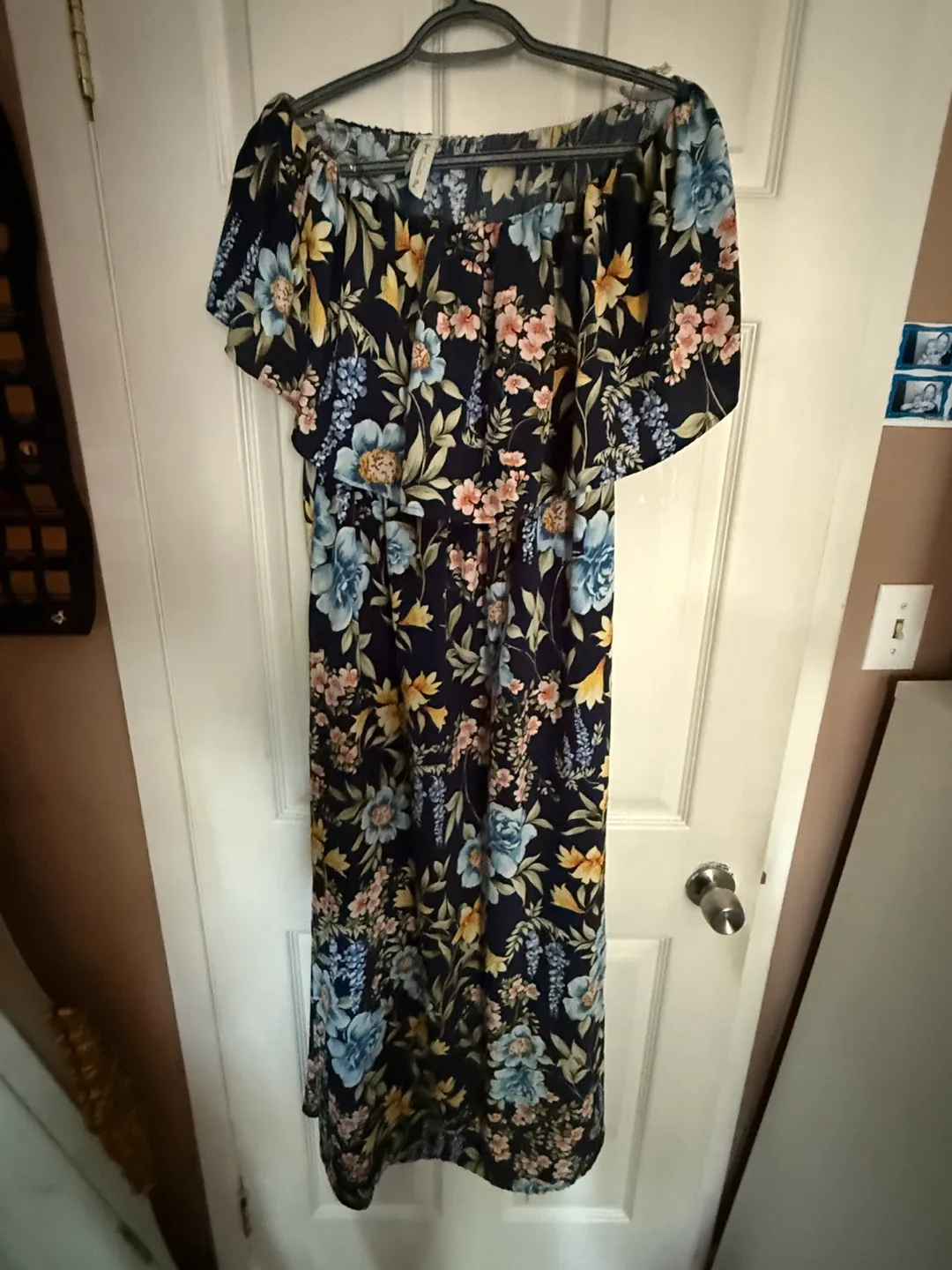 Floral off-the-shoulder dress thumbnail