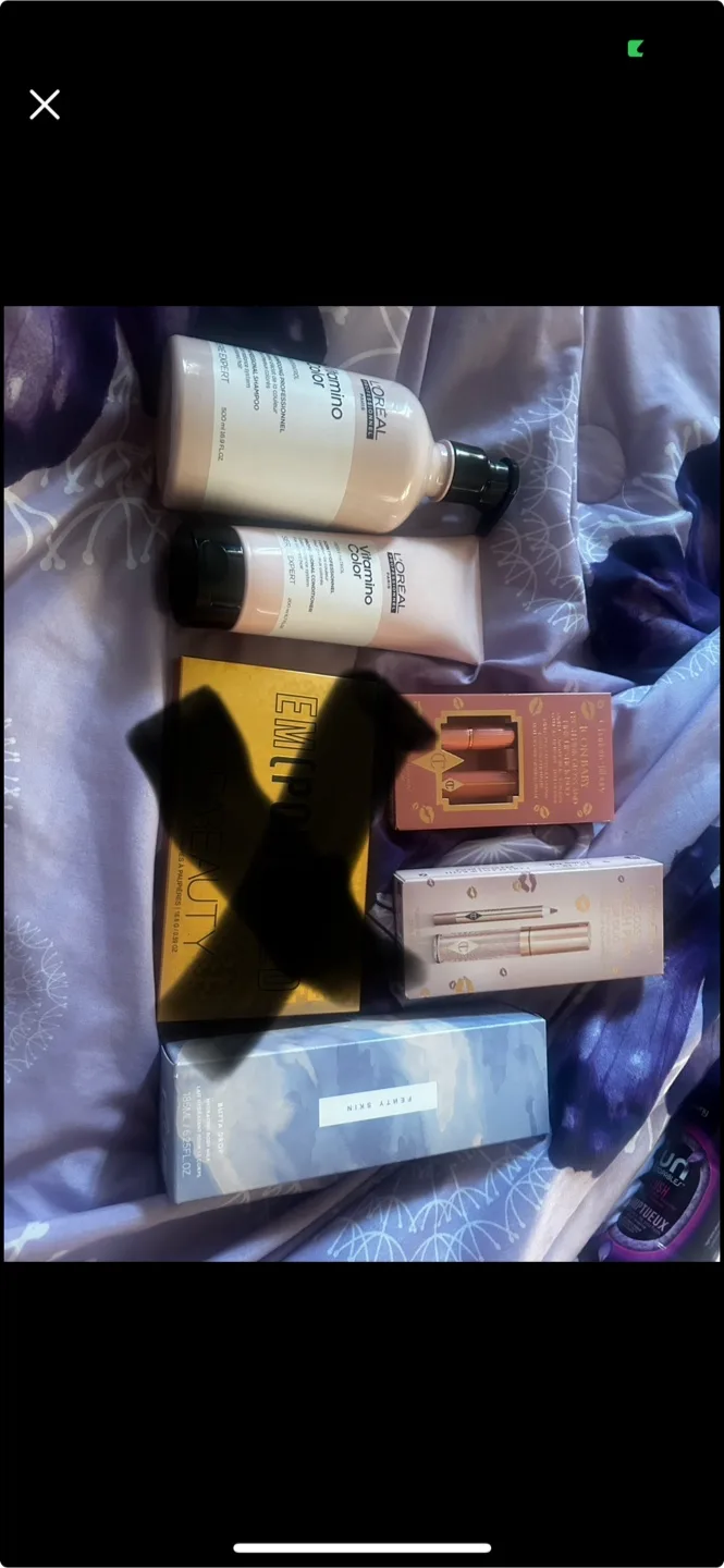 Beauty and Haircare Bundle - Saving for Vehicle thumbnail