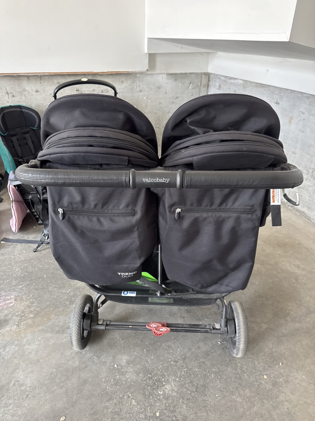 Valco Baby Trend Duo Double Stroller - photo 2
