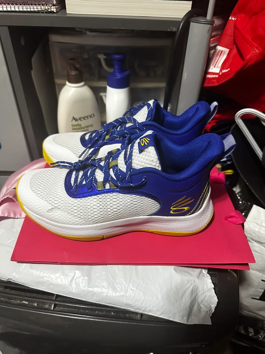 Curry 9 Basketball Shoes thumbnail