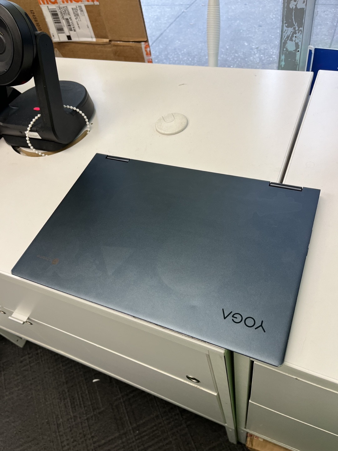 YOGA Chromebook C630 - photo 5