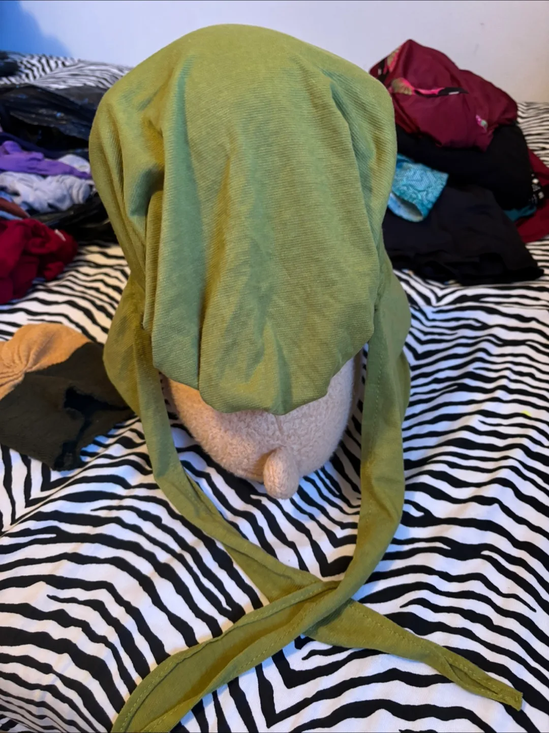 Teddy Bear and Fashion Items Bundle image indicator(6)