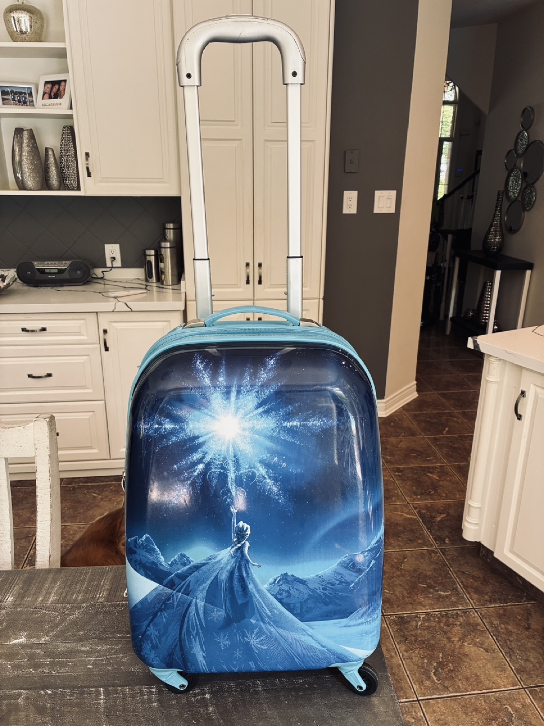 “Heys” Frozen kids large expandable hardcover suitcase
