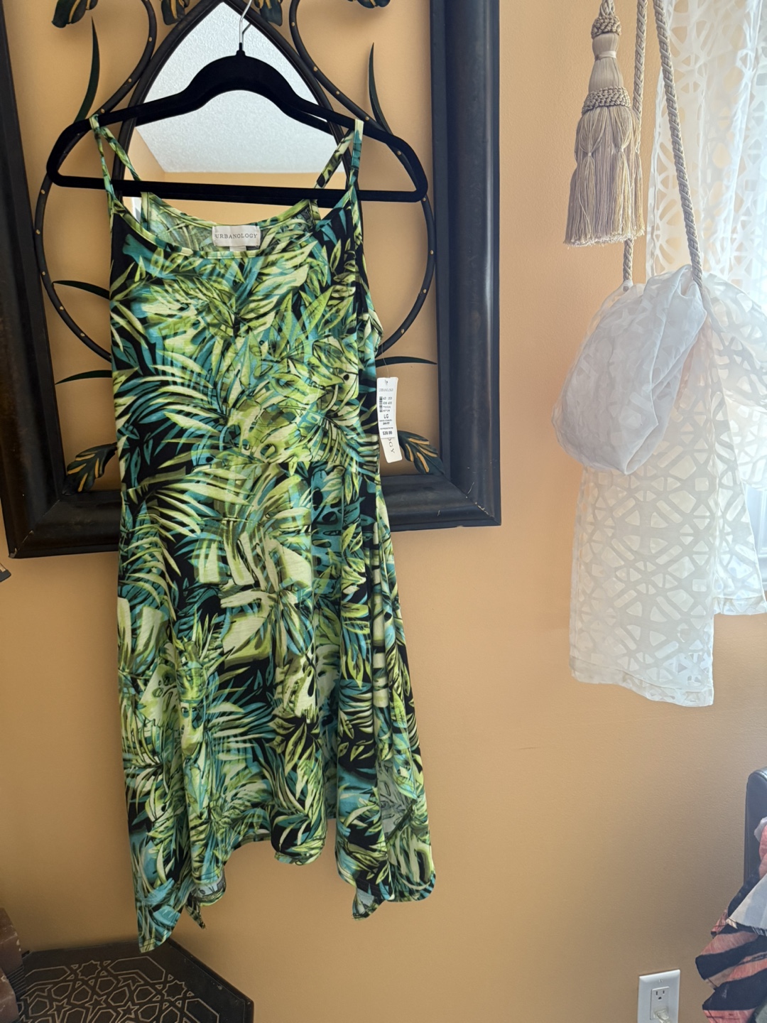 Urbanology Floral Sundress - Large - photo 3