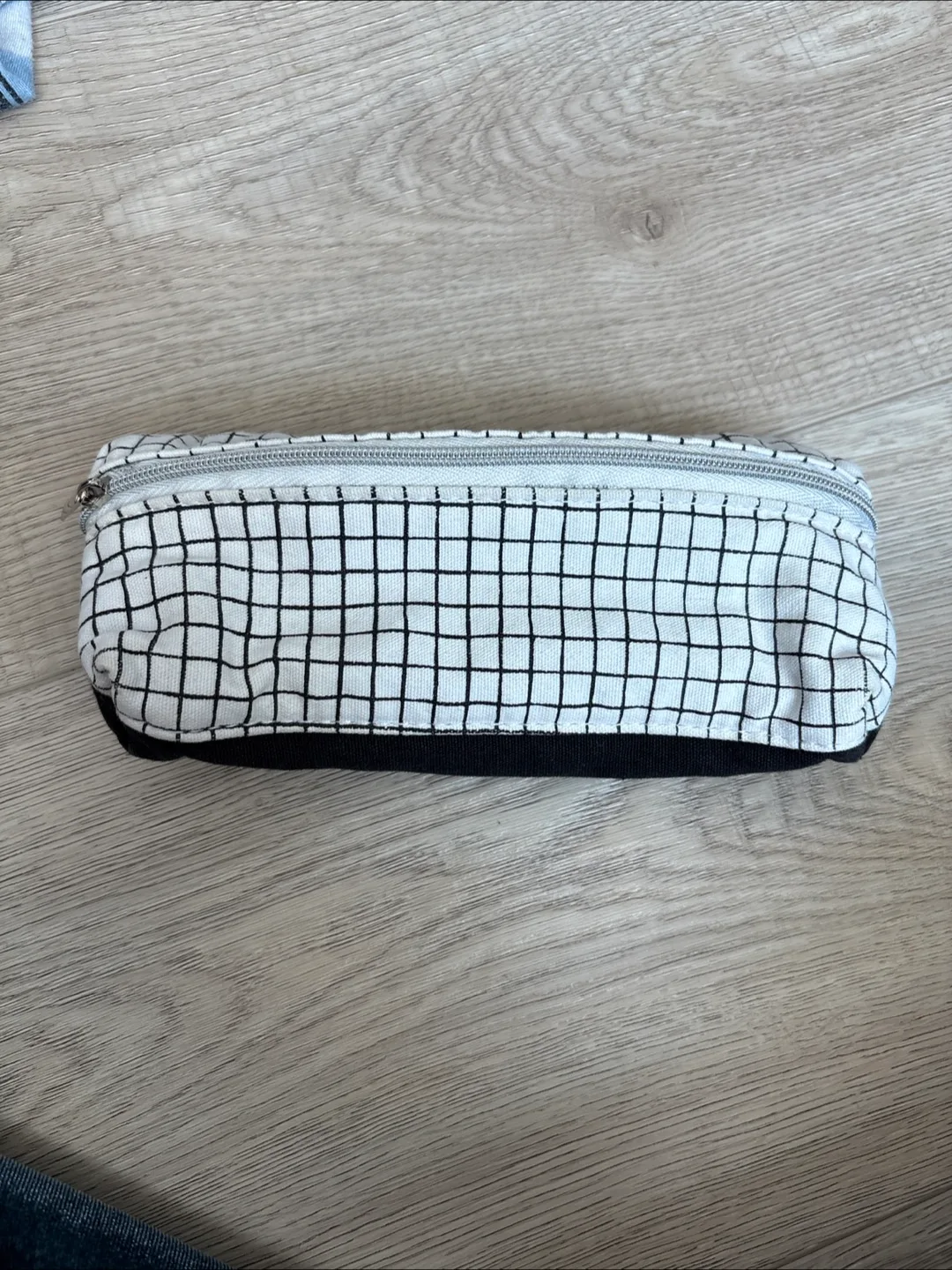 Reversible Black and White Pencil Case thumbnail