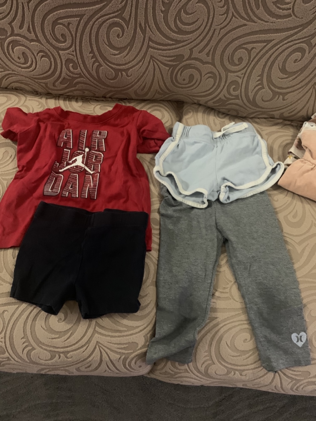 Children's Clothes Bundle - photo 5