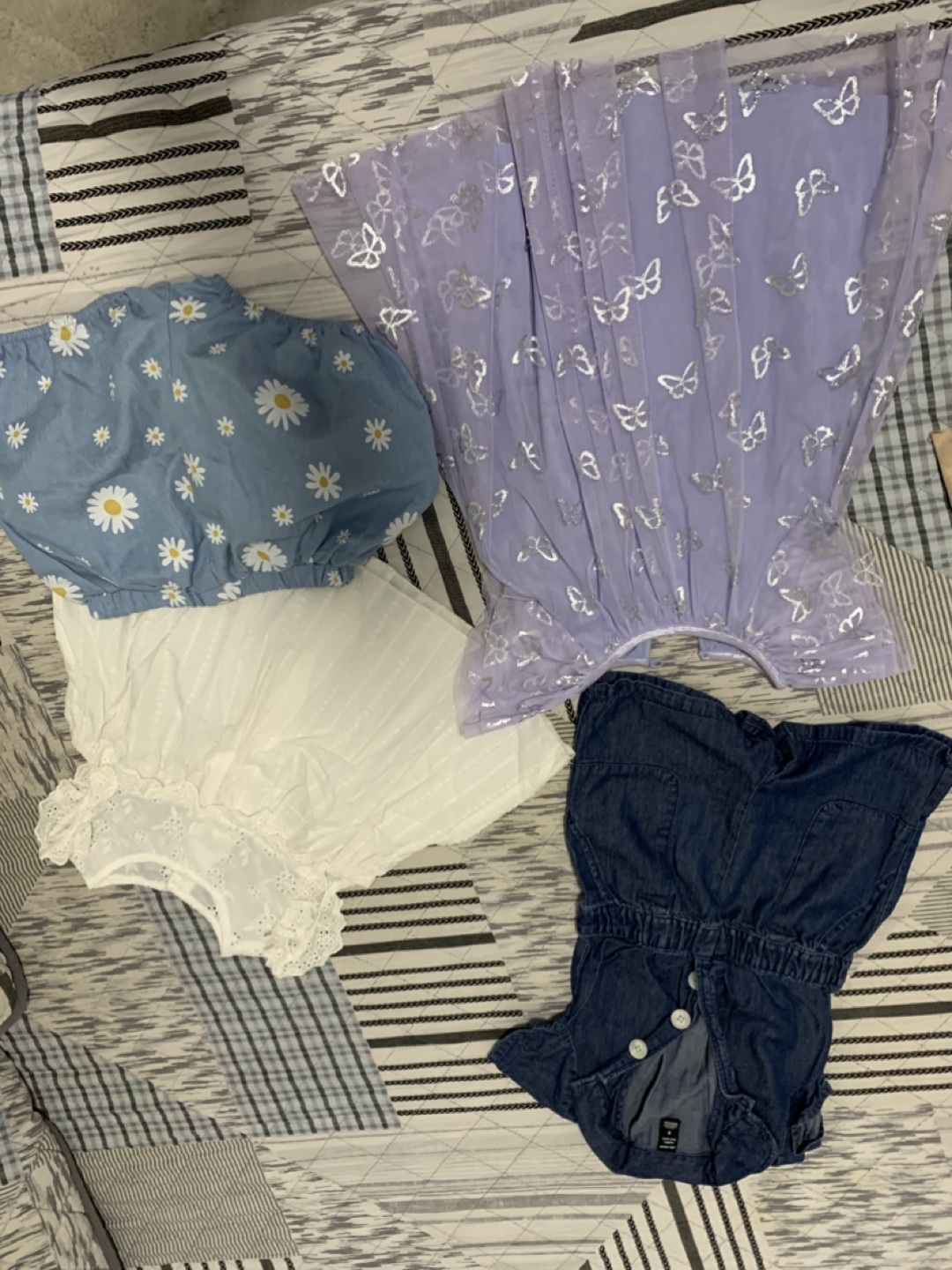 Children's Clothes Bundle