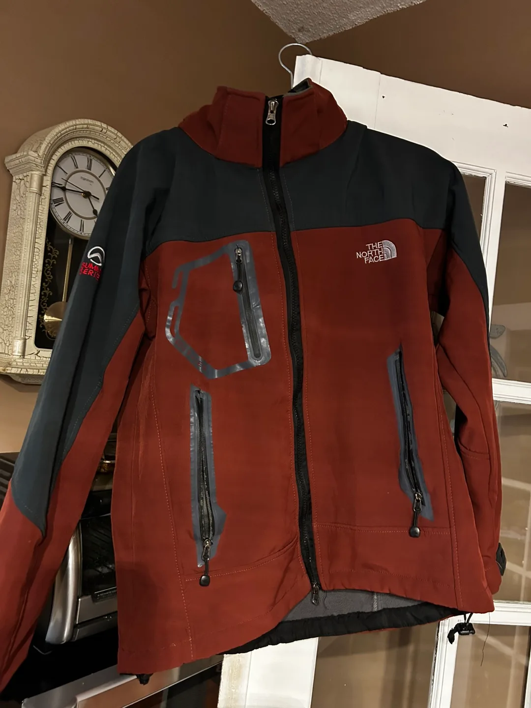 The North Face Summit Series Jacket image indicator(3)