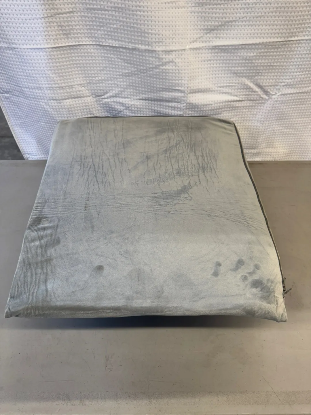 Leg Elevation Pillow Riser Pillow image indicator(5)