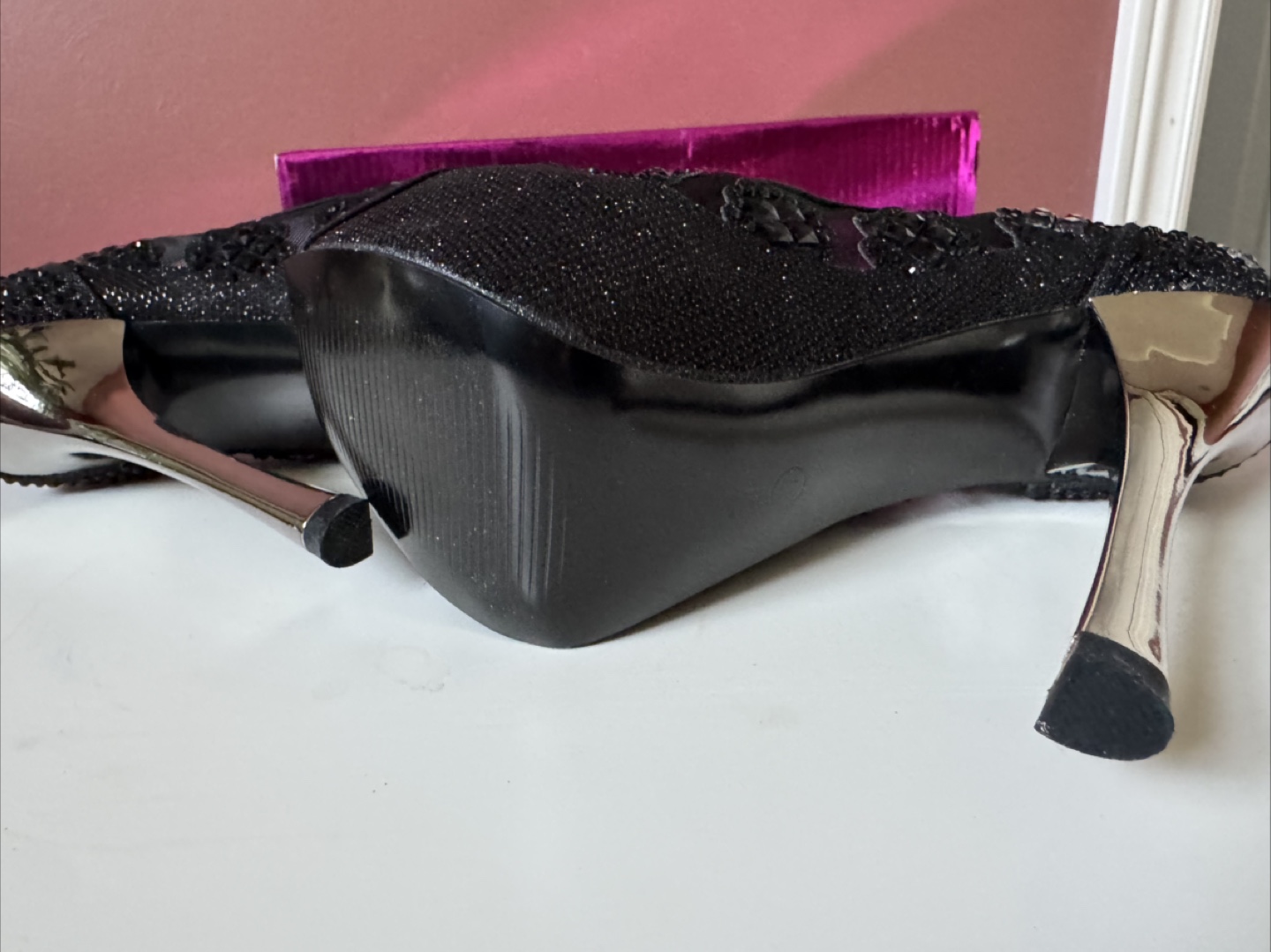 Elegant Black Platform Heels size 7 - photo 4