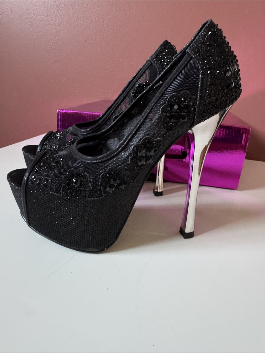 Elegant Black Platform Heels size 7