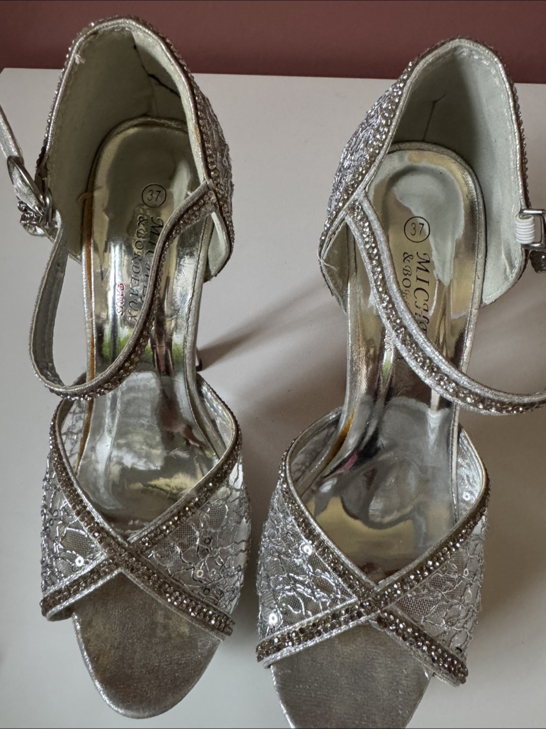 Elegant Silver Heels with Embellishments Sz 7 - photo 4
