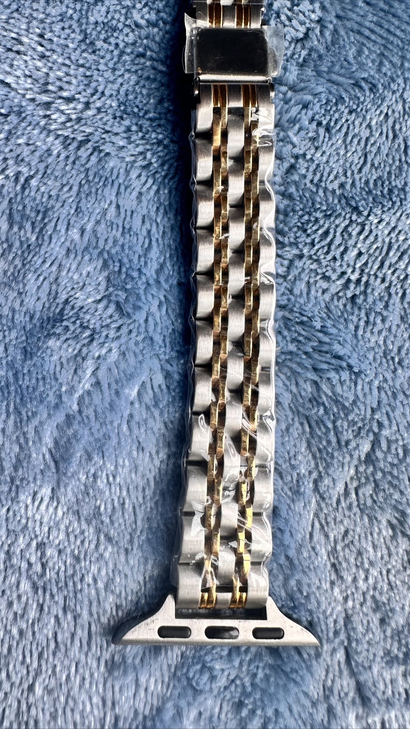 Silver and Gold Apple Watch Band - photo 3
