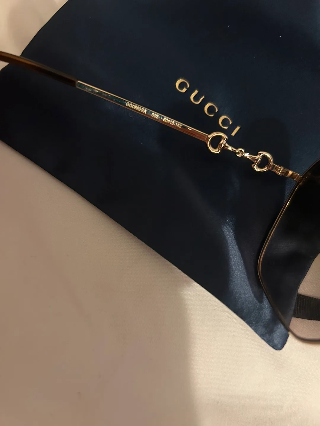 Gucci Sunglasses image indicator(3)