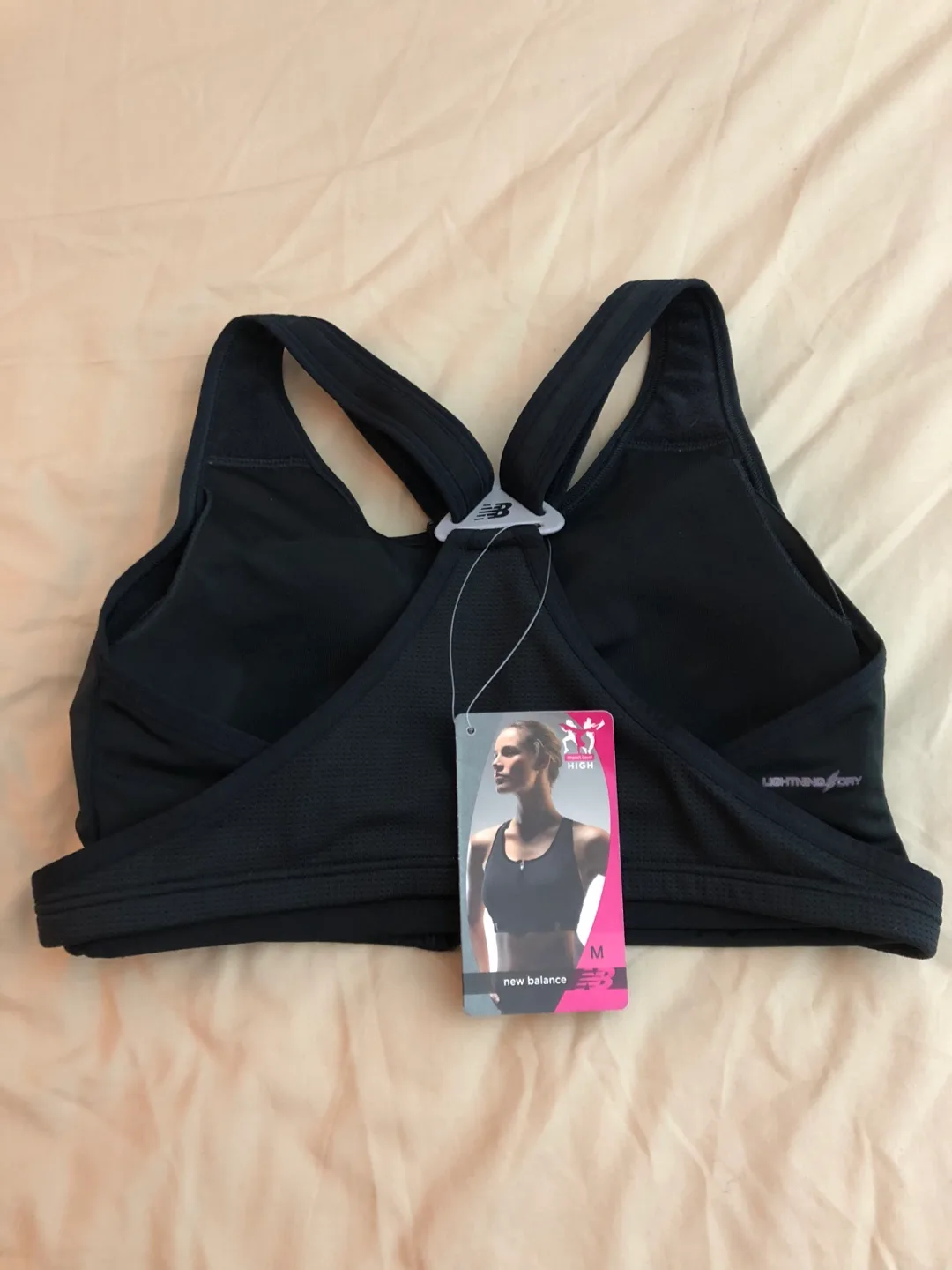 New Balance  Black Sports Bra M (brand new) thumbnail