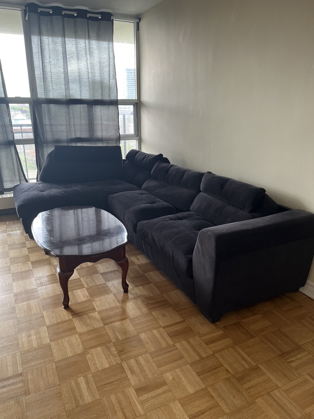L-shaped sectional sofa - photo 2