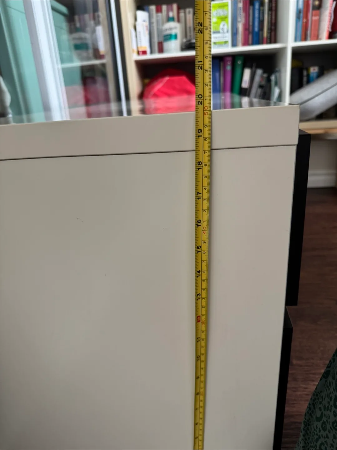 White and Black Storage Cabinet image indicator(5)