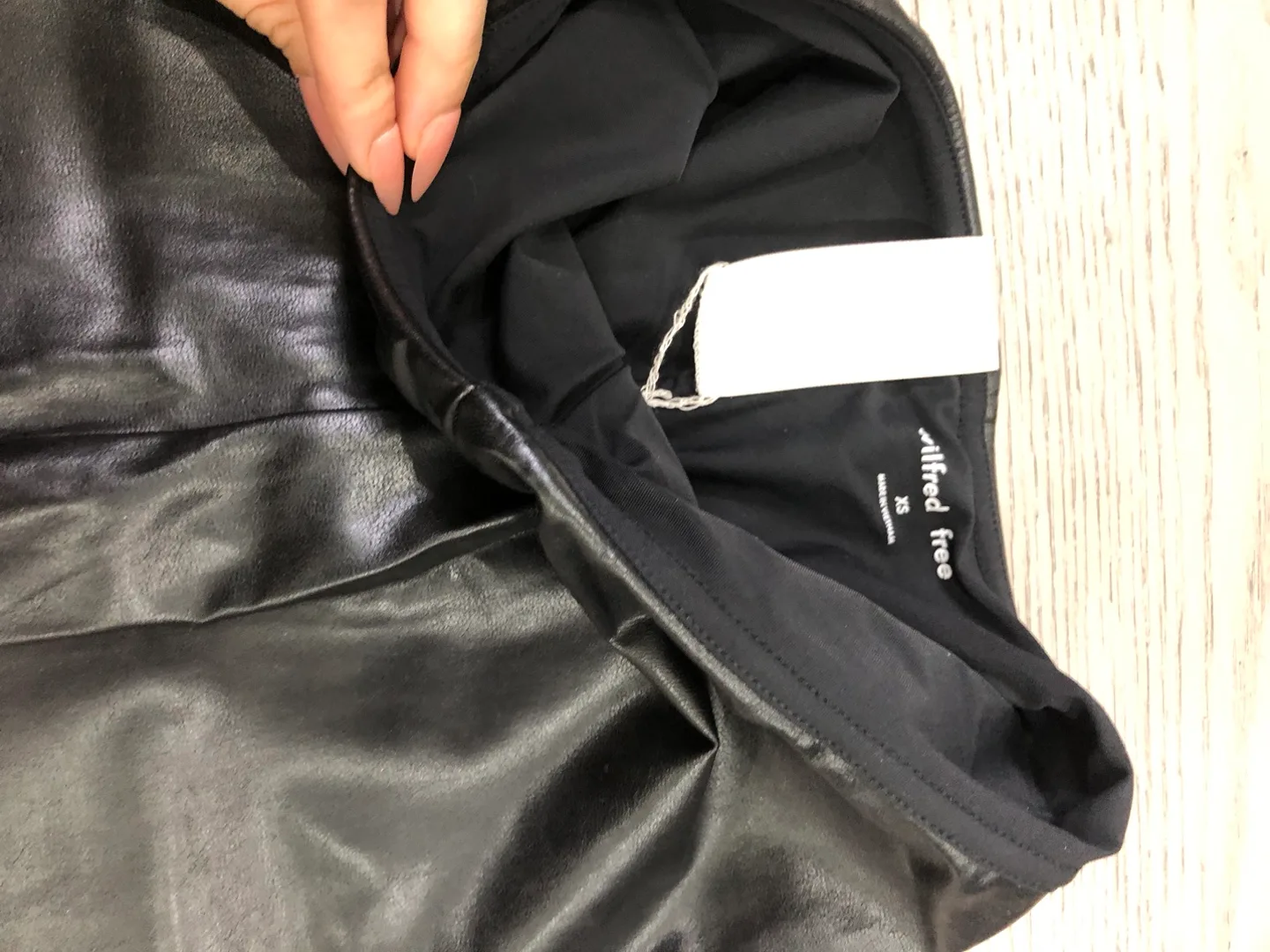 Wilfred Free Black Faux Leather Leggings image indicator(2)