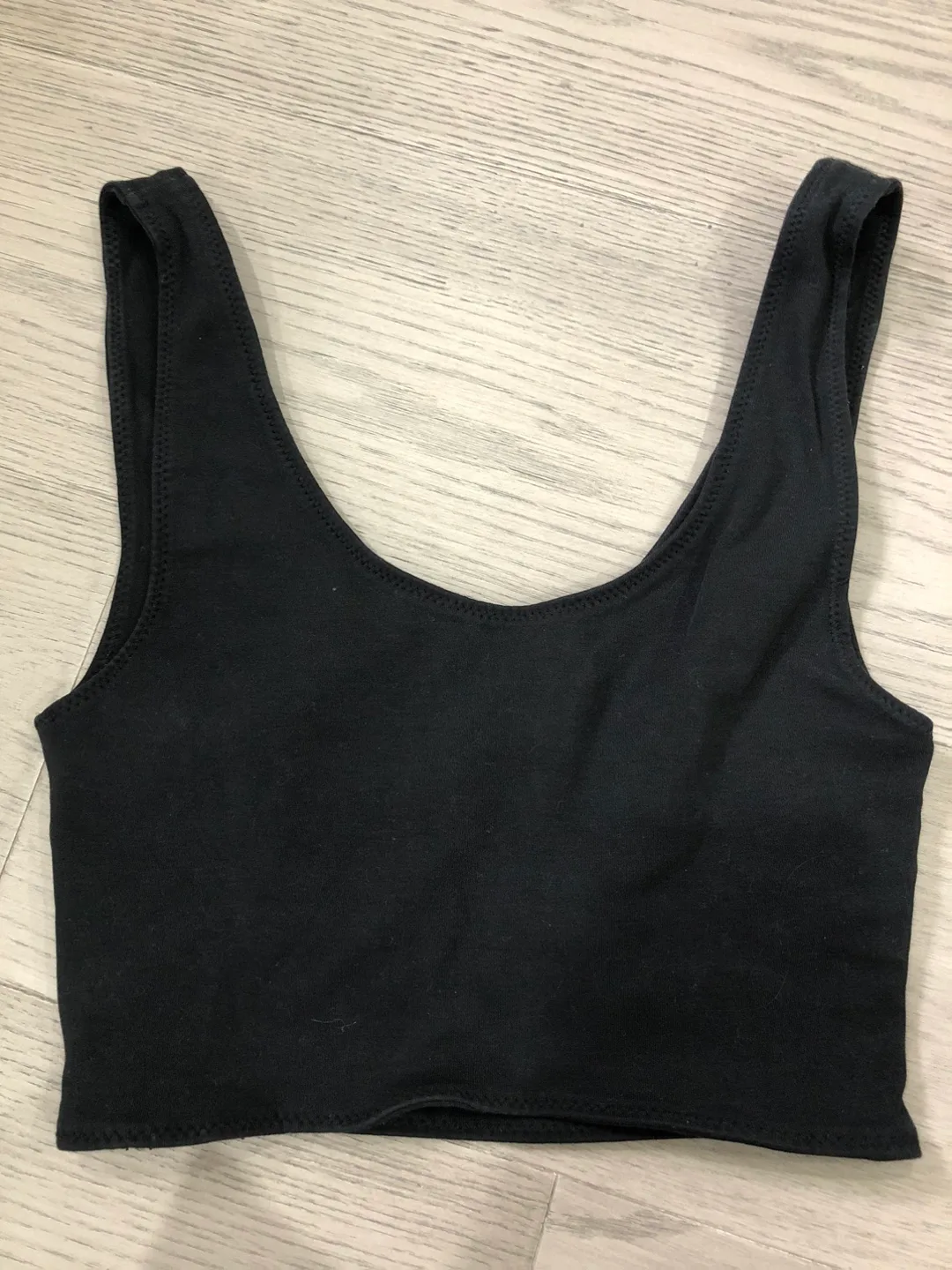 Wilfred Free XS Cutout Crop Top image indicator(2)