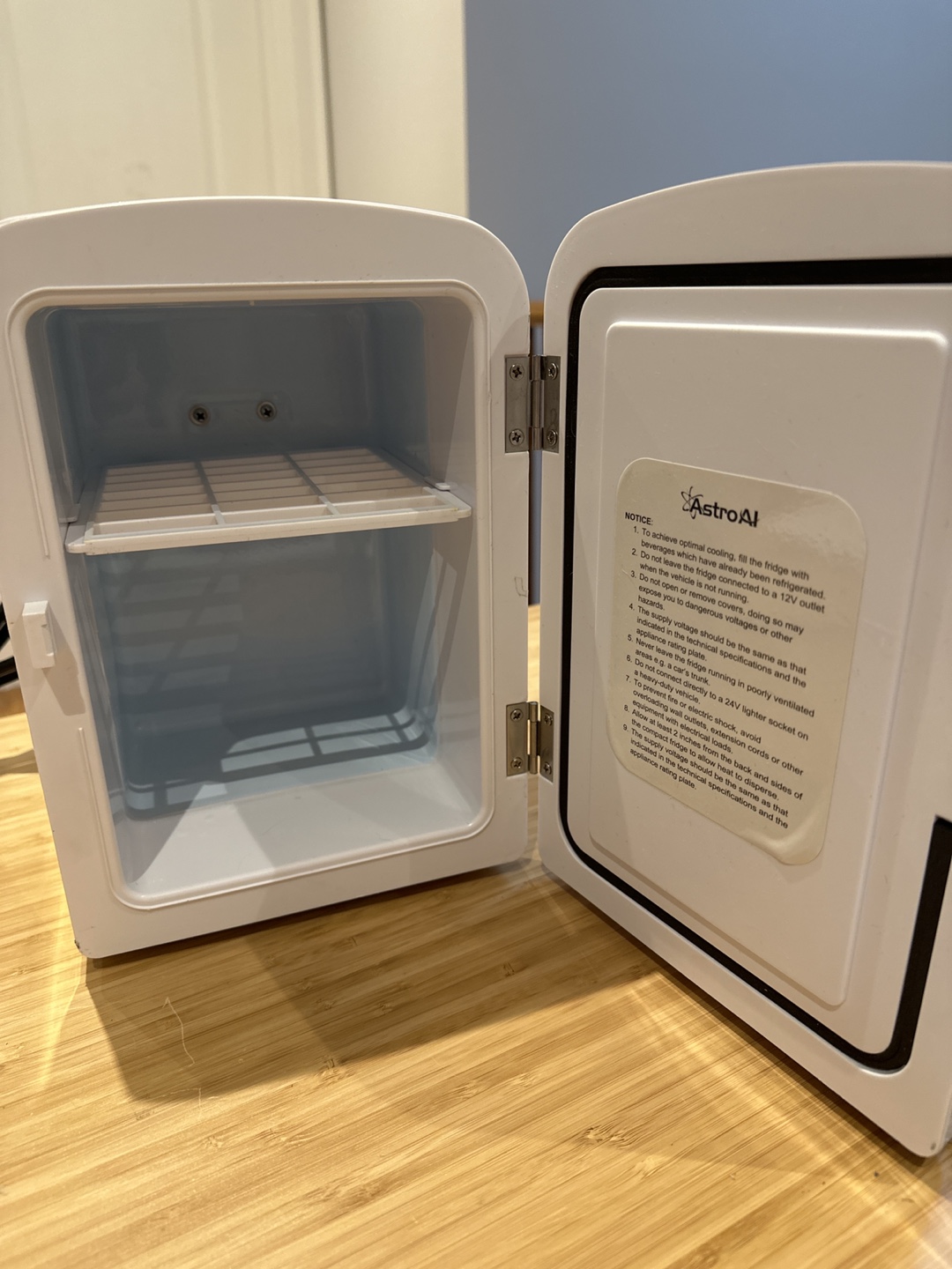 Compact Mini Fridge - photo 2