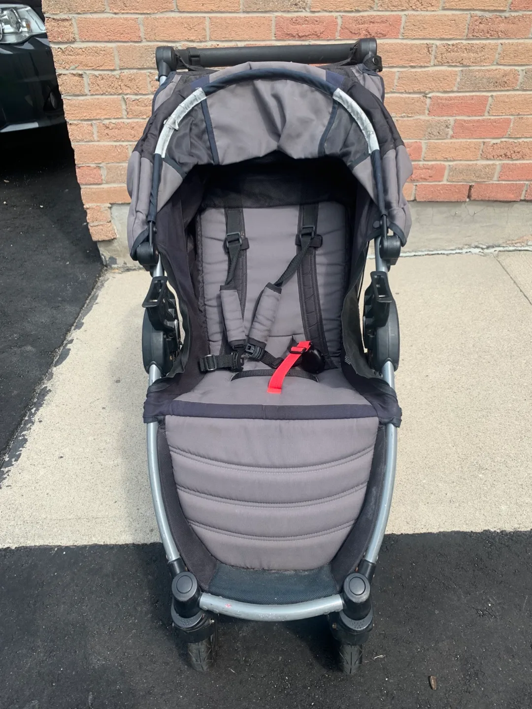 B.O.B Revolution Flex 3.0 Jogging Stroller image indicator(4)