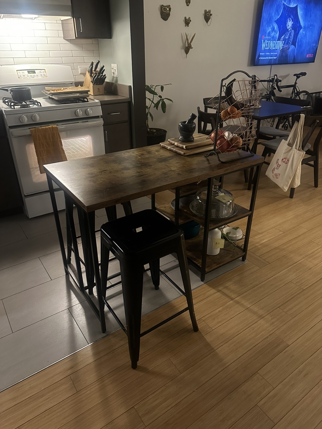 Kitchen Island/Bar with 2 stools